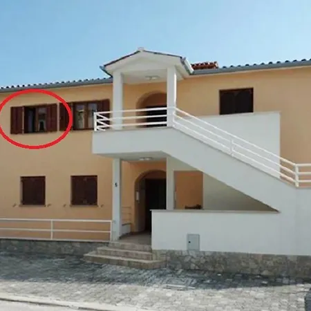 Raska Ulii Apartment *